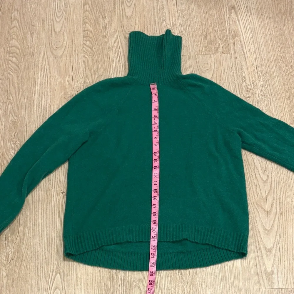 JCREW Wool Blend Raglan Sleeve Green Turtleneck High Low Sweater Size M